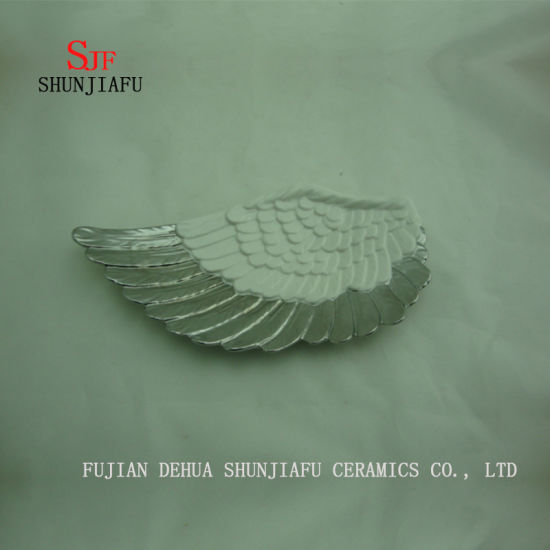 Angel Dish / Keramikplatte mit gebrochenen Flügeln