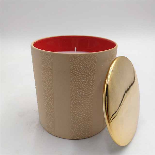 for Love Light Ein romantisches Feuer vergoldete Abdeckung Marmorglasur Keramik Kerzenglas